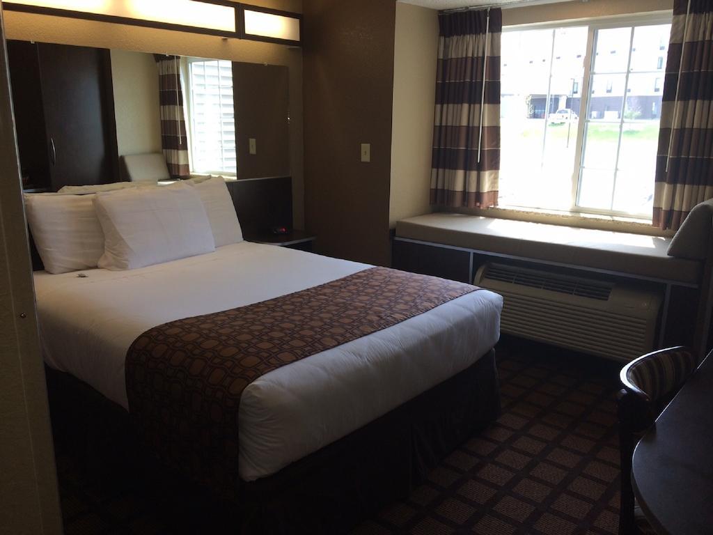 Microtel Inn & Suites Mansfield Pa Room photo