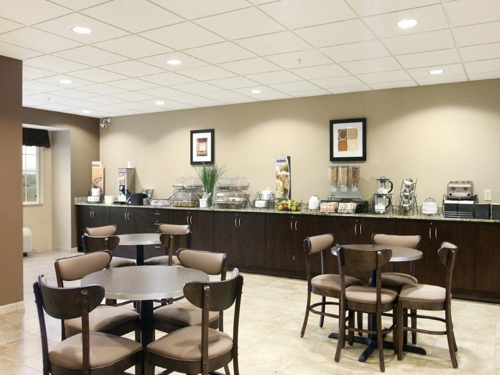 Microtel Inn & Suites Mansfield Pa Restaurant photo